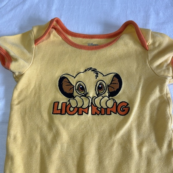 Disney - Lion King Yellow and Orange Bodysuit Romper - Picture 2 of 3